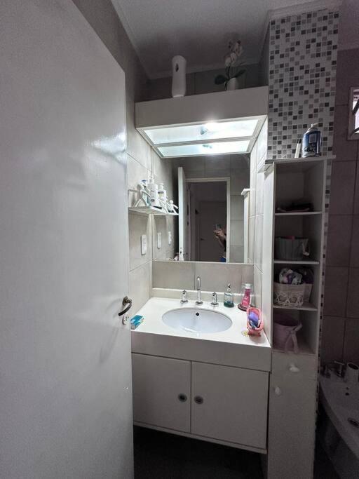 Apartamento Depto Dos Dormitorios-centrico *