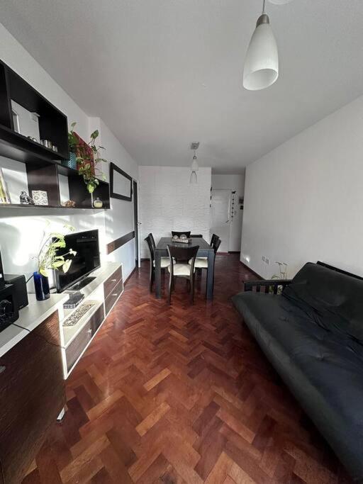 Apartamento Depto Dos Dormitorios-centrico *